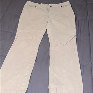 ✔️St John’s Bay corduroys